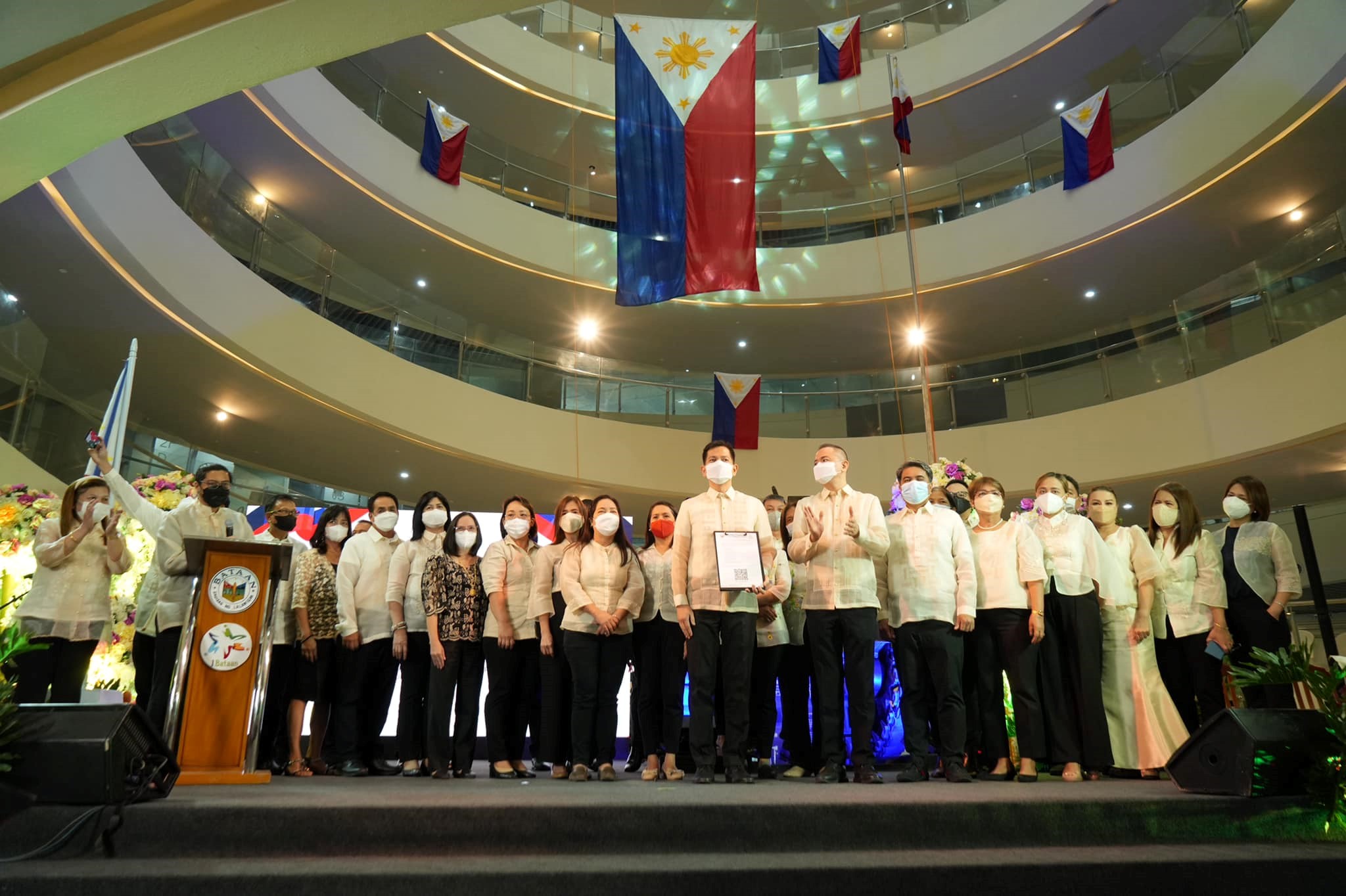 elected-bataan-gov-t-officials-take-oath